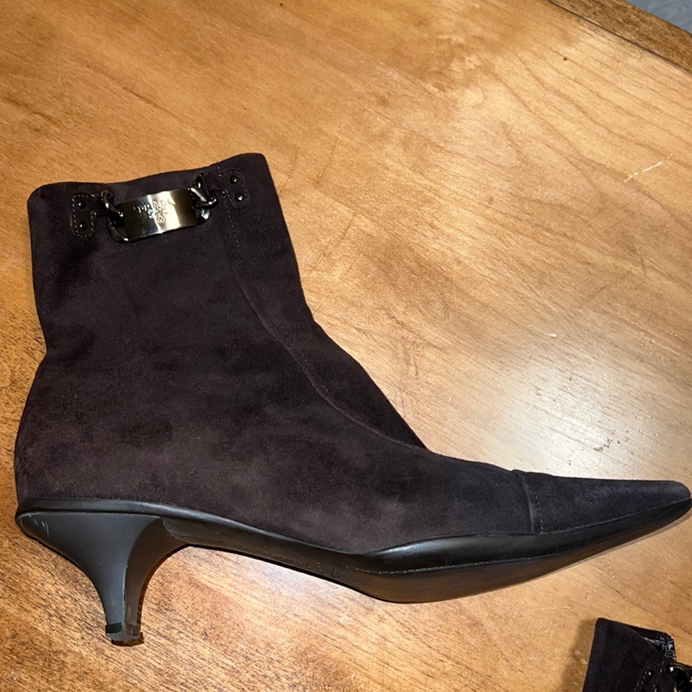 Vintage Prada Brown Suede Kitten Heel Booties SZ38 US 7
